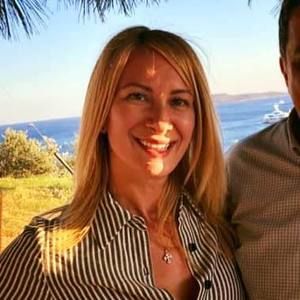 Meet your Posher, Effie